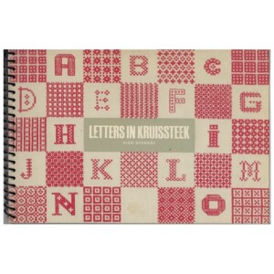 Boekje Letters in kruissteek